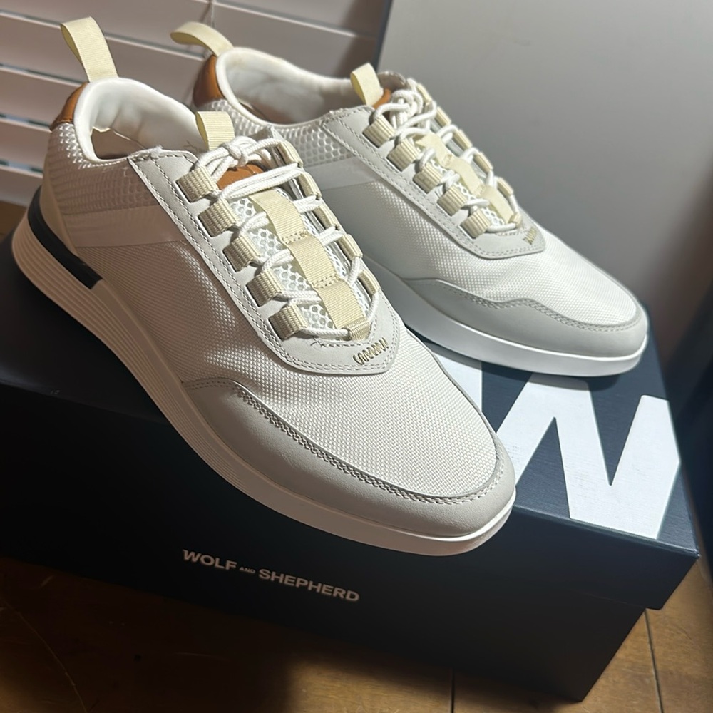 Wolf & Shepherd Crossover Victory Trainer